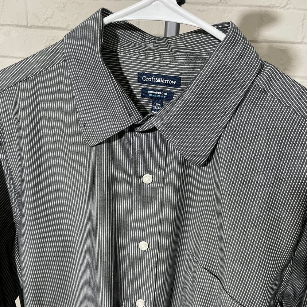 Long Sleeve Button Up - Picture 3 of 4